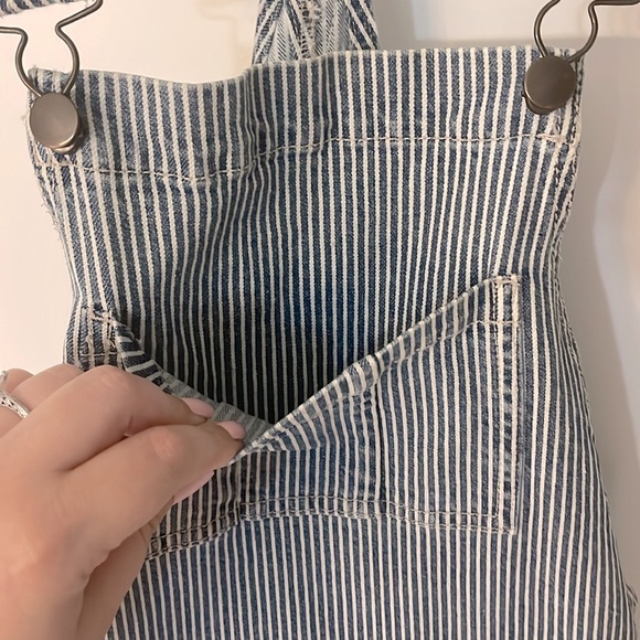 F21 Pinstripe Denim Overalls with Distressed Details and rolled hem, size 27 - Picture 3 of 11